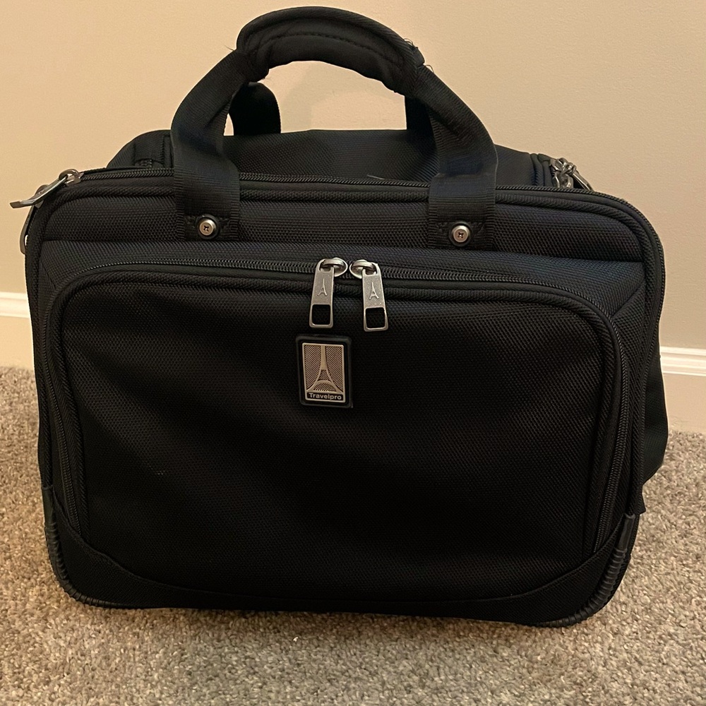 Travel Pro Flight Crew 5 multi purpose tote
